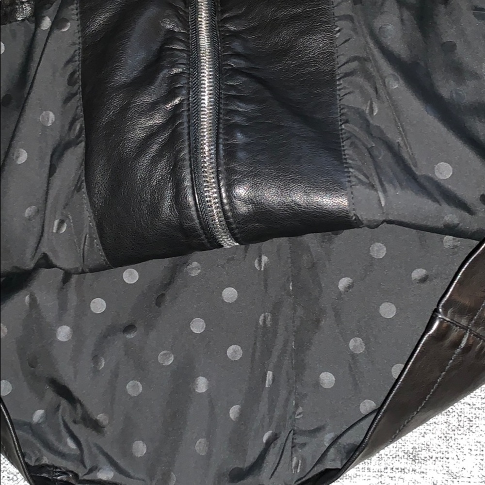 Lightweight black jacket - Picture 7 of 8